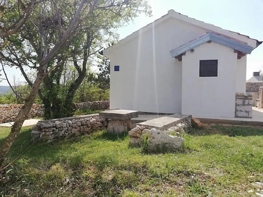 Rare Find! Dogs Welcome Secluded Comfy House Krk سيلو بيت للعطل