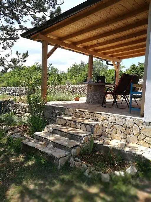 بيت للعطل Rare Find! Dogs Welcome Secluded Comfy House Krk سيلو