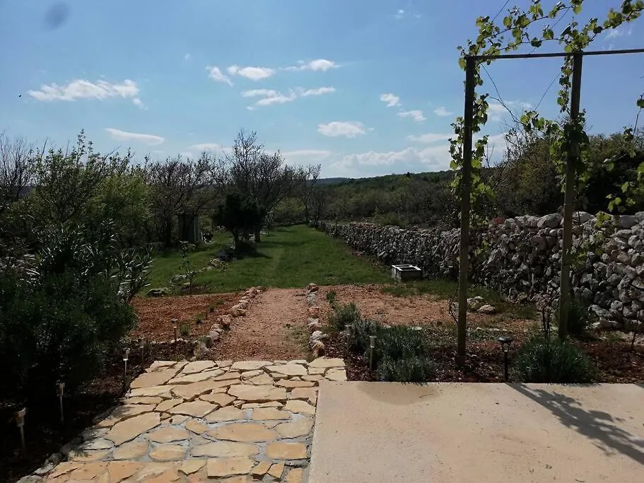 بيت للعطل Rare Find! Dogs Welcome Secluded Comfy House Krk سيلو كرواتيا